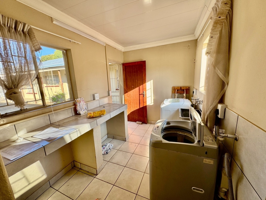 12 Bedroom Property for Sale in Die Bult North West